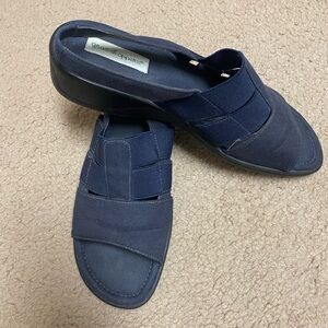 Grasshoppers Blue Sandals Slip-On Comfort